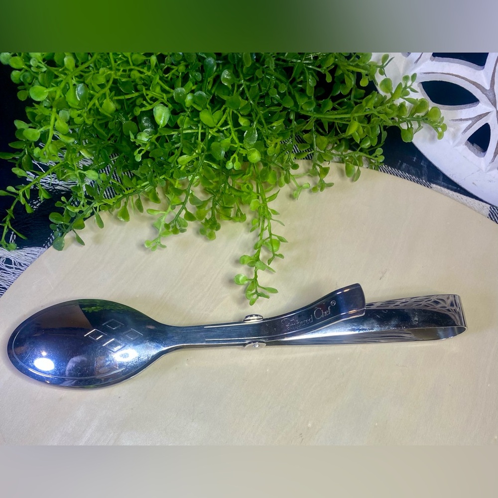 Pampered‎ Chef Large Stainless Double Spoon Serving Tongs